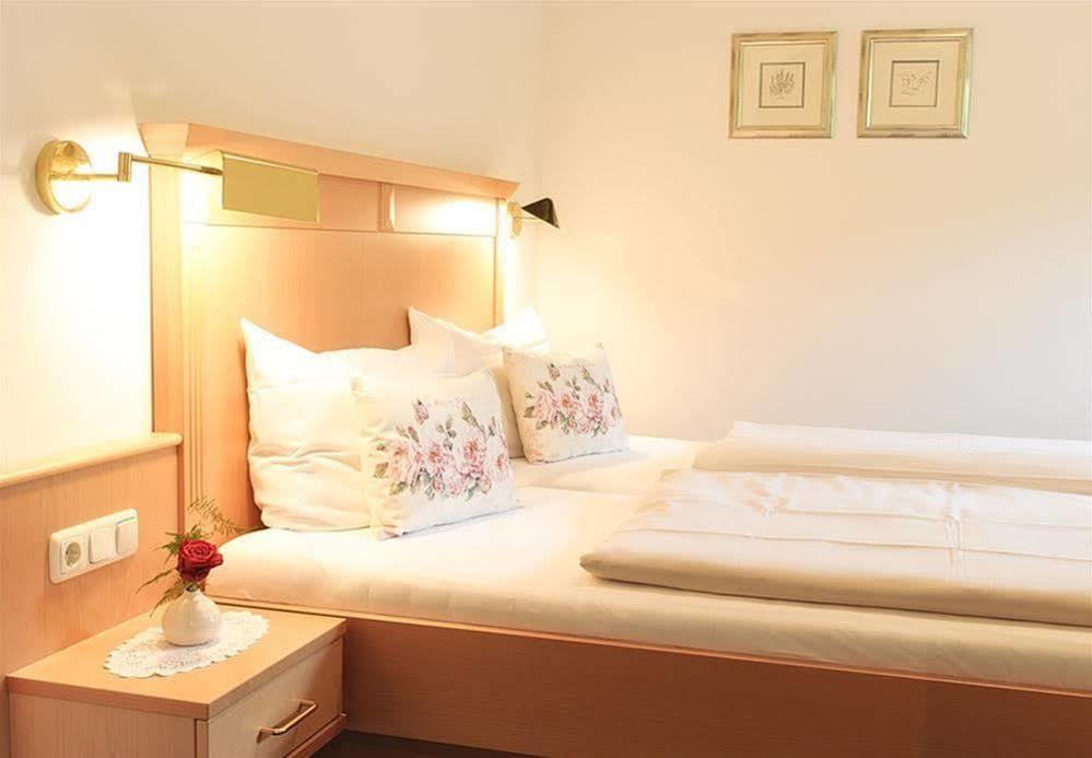 Hotel Deutschherrenhof Trier Kültér fotó