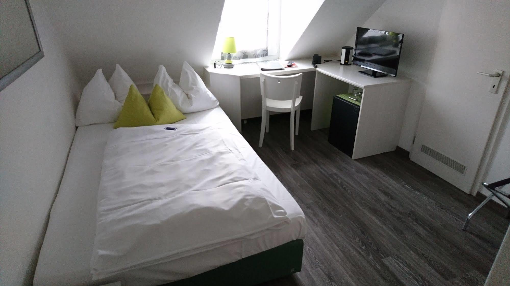 Hotel Deutschherrenhof Trier Kültér fotó