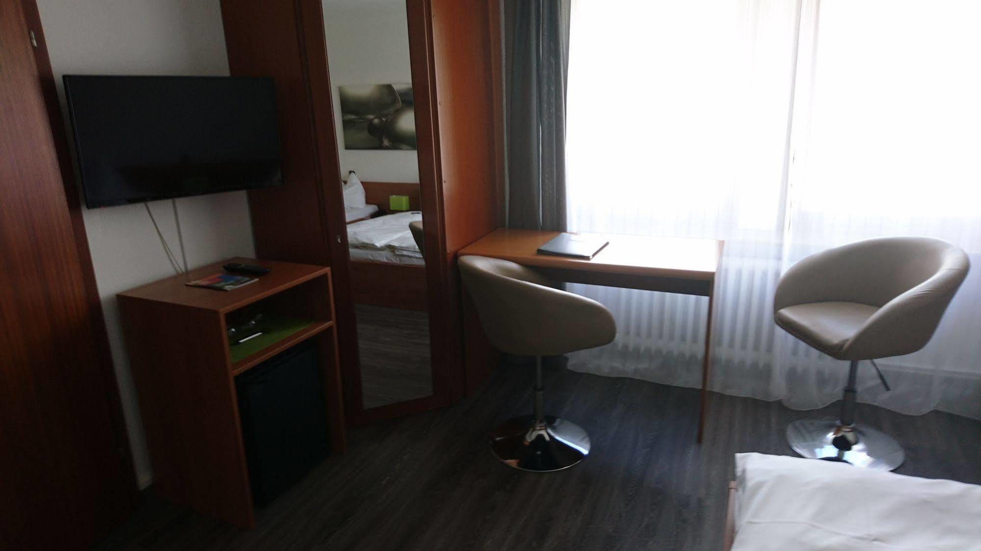 Hotel Deutschherrenhof Trier Kültér fotó